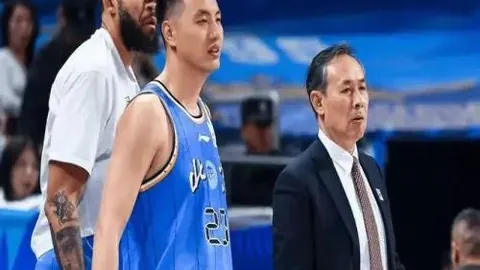 大乐透期号专家推荐：坎布尔客场分析预测